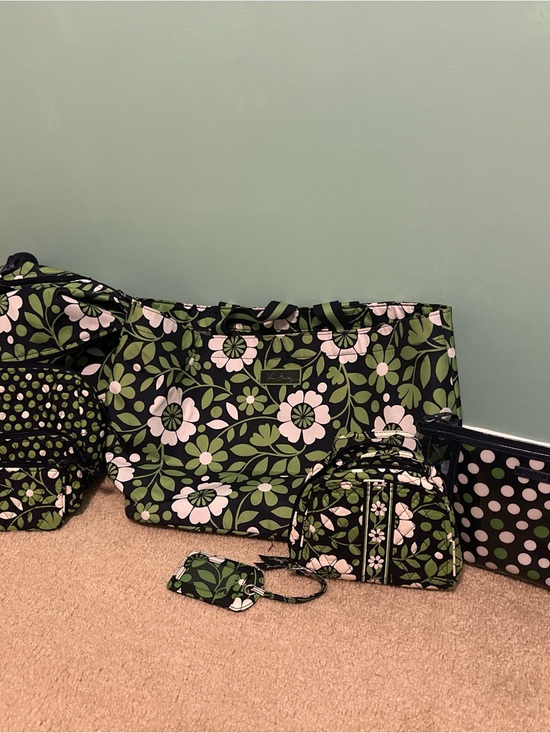 Vera Bradley Handbags - Vera Bradley LUCKY Travel collection • tote, cosmetic, jewelry, luggage tag